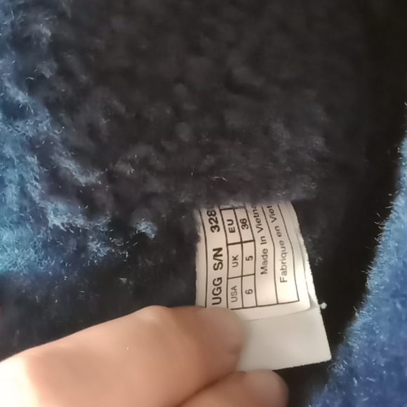 Ugg boots - Picture 5 of 6